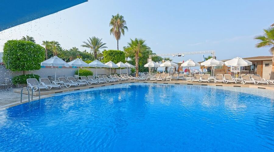 XPERİA SARAY BEACH